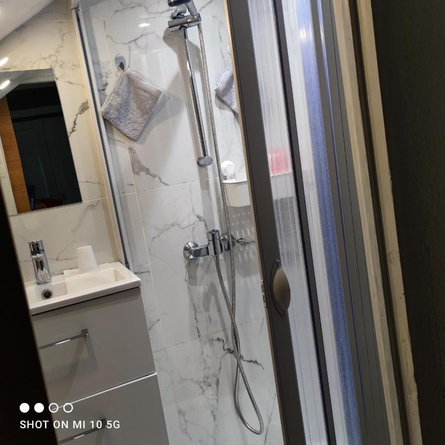 Apartament Chez Caro L'Escarene Zewnętrze zdjęcie